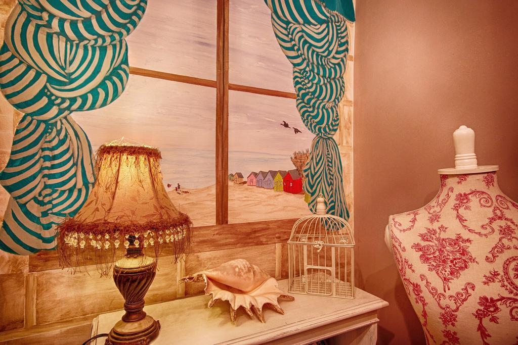 Hooray Henrys Bed & Breakfast Sheringham Bagian luar foto