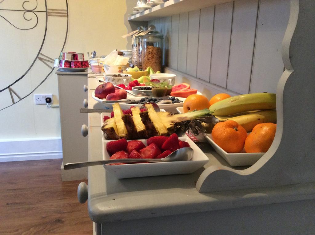 Hooray Henrys Bed & Breakfast Sheringham Bagian luar foto